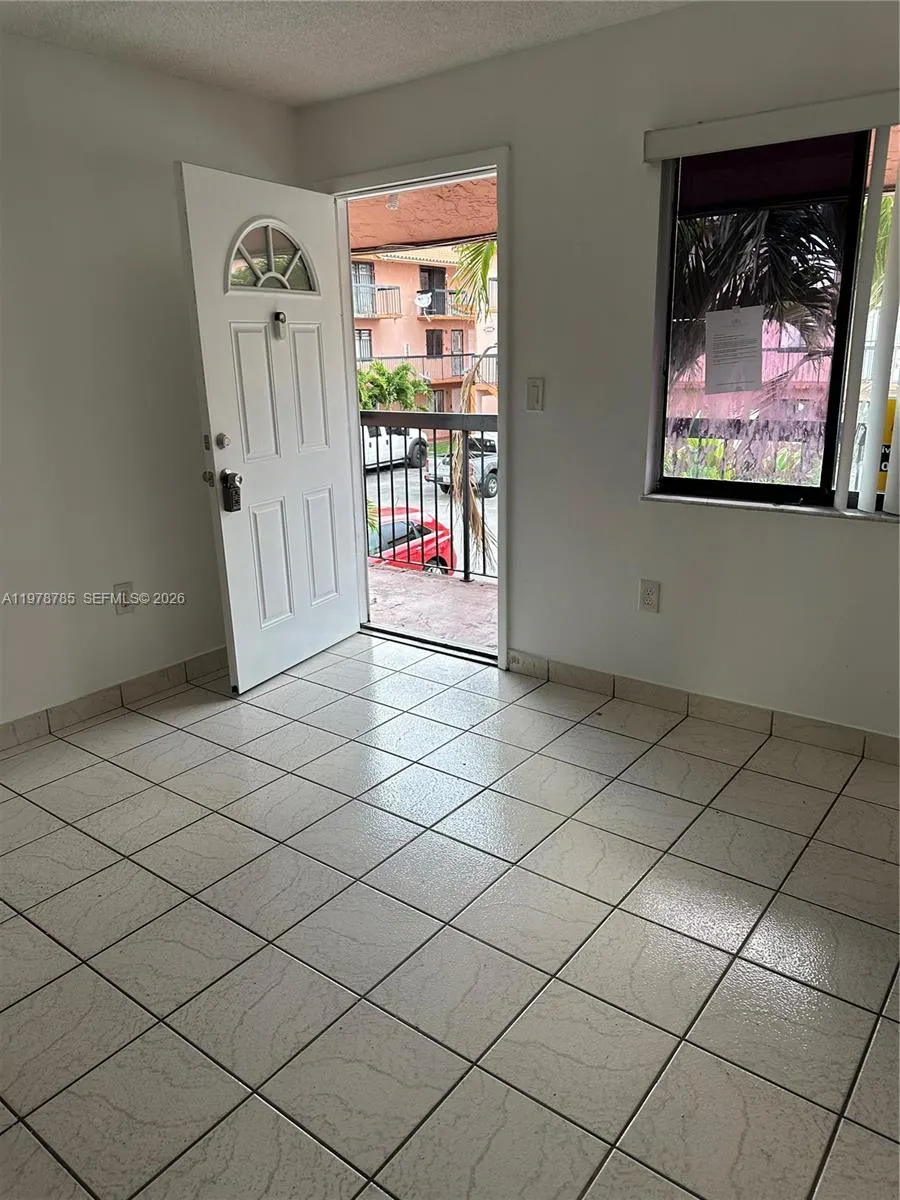 2194 W 60th Street #22213