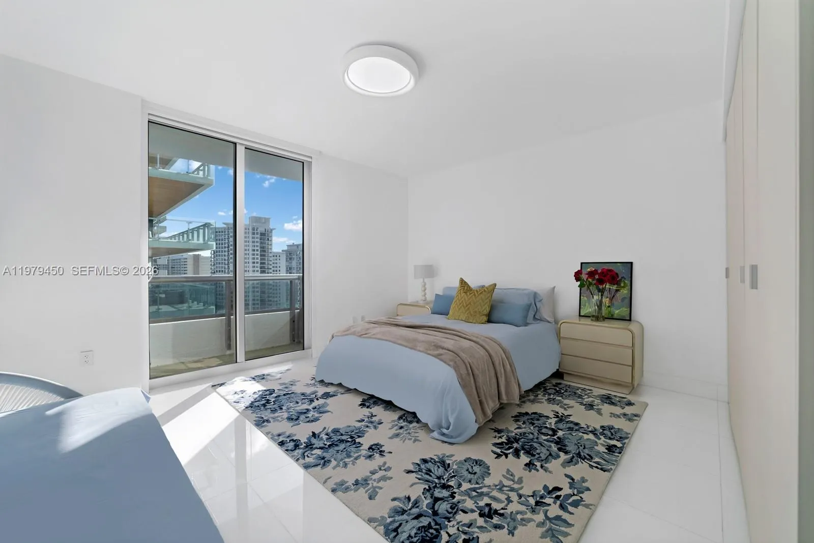 5801 Collins Avenue #1200
