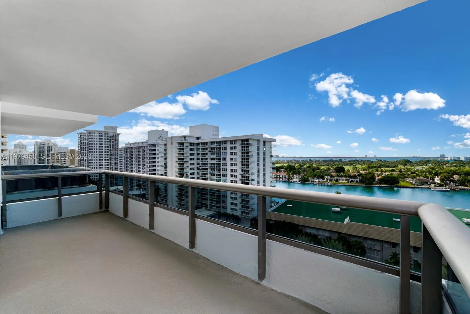 5801 Collins Avenue #1200
