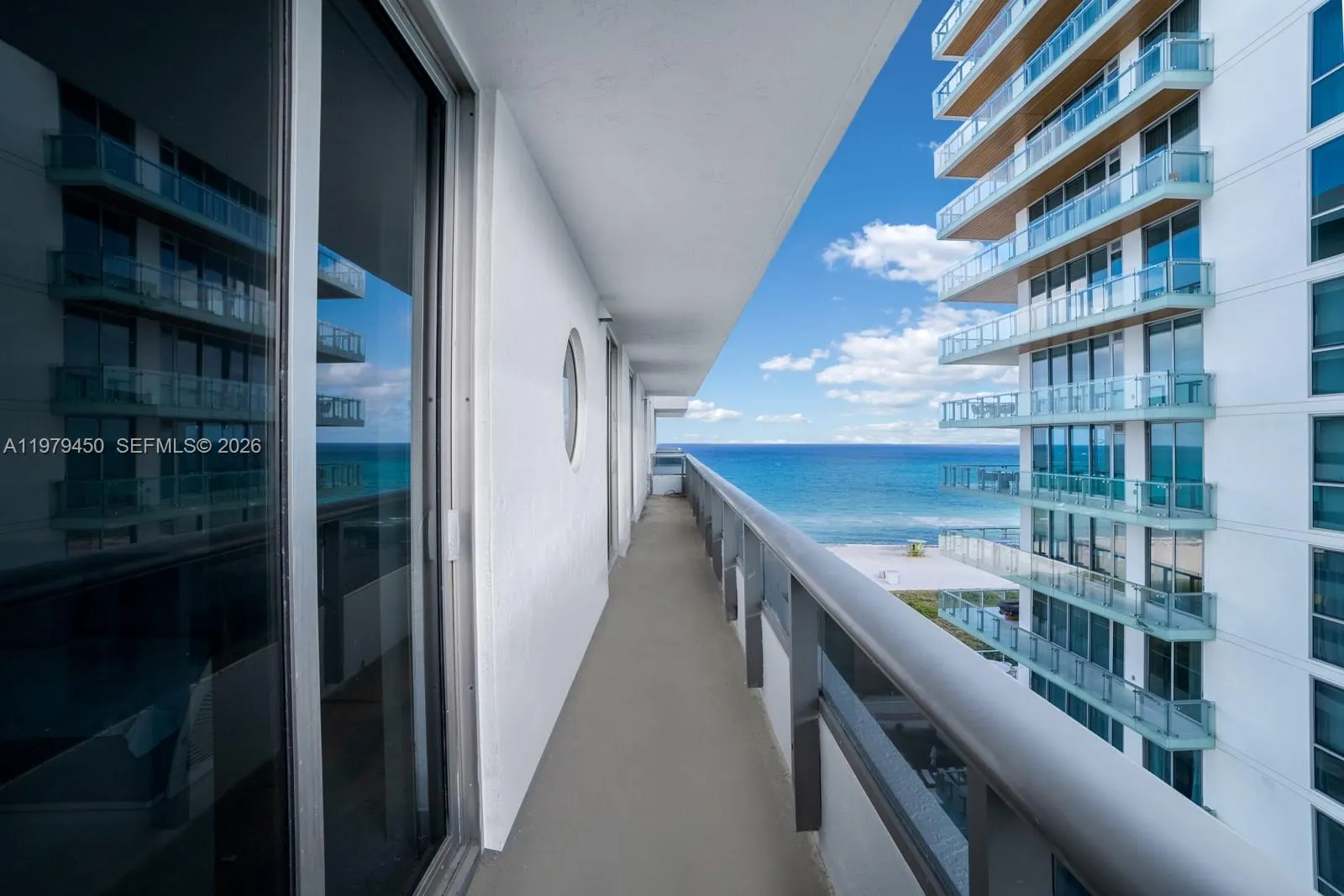5801 Collins Avenue #1200