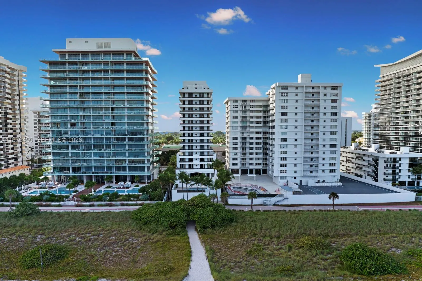 5801 Collins Avenue #1200