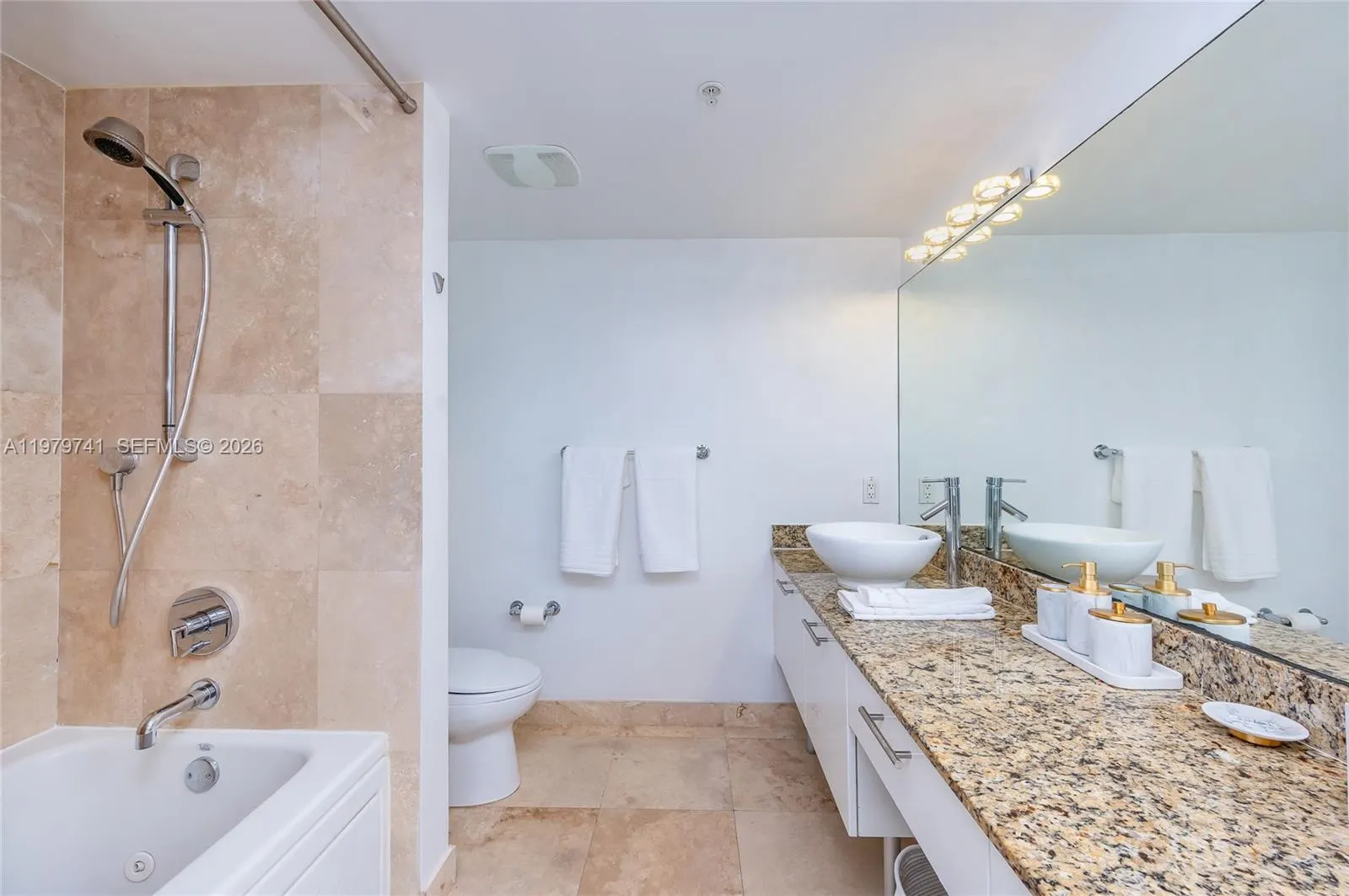 41 SE 5th Street #1508