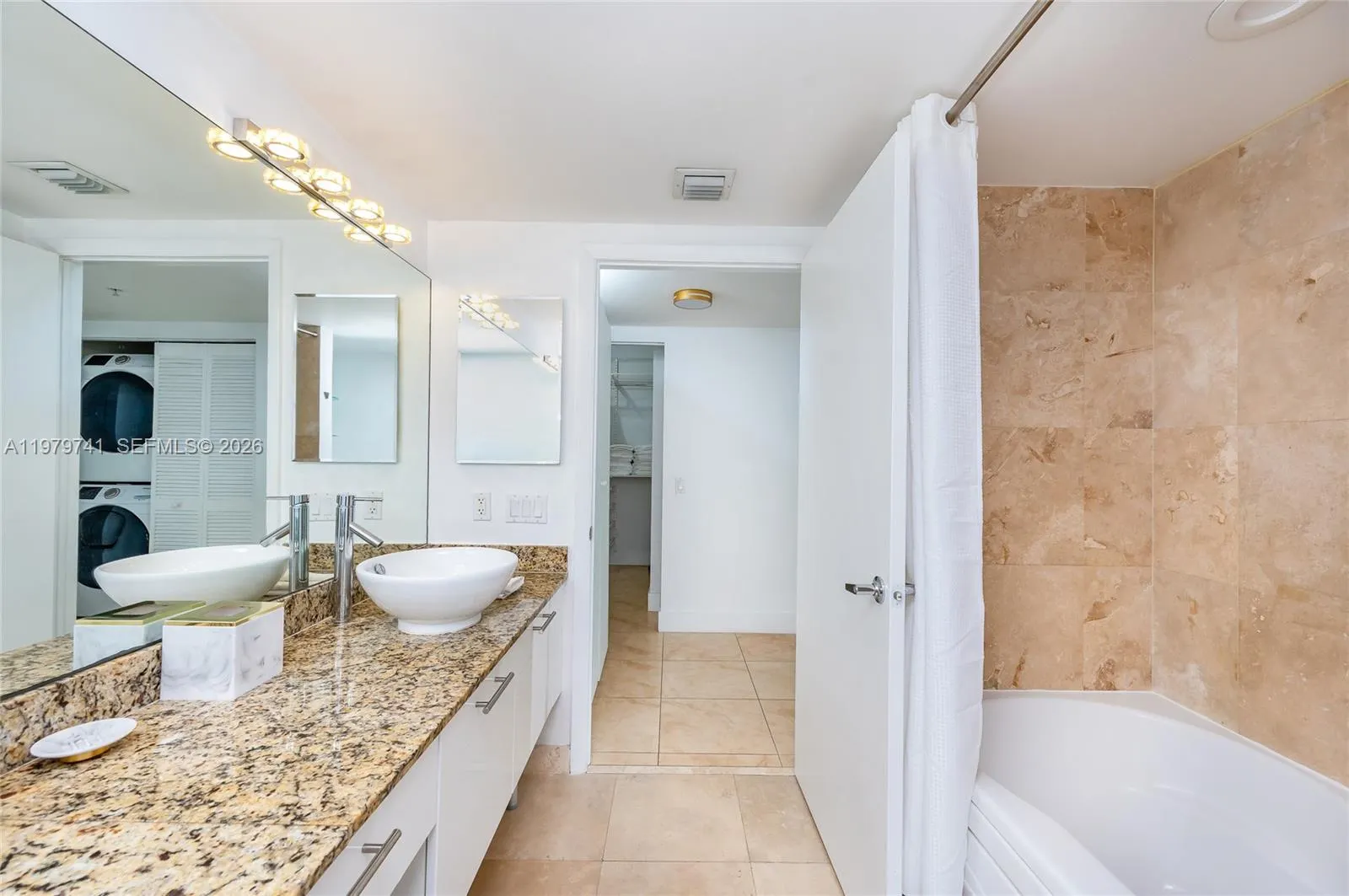 41 SE 5th Street #1508