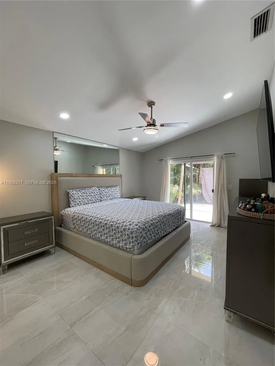 5544 NW 54th Circle