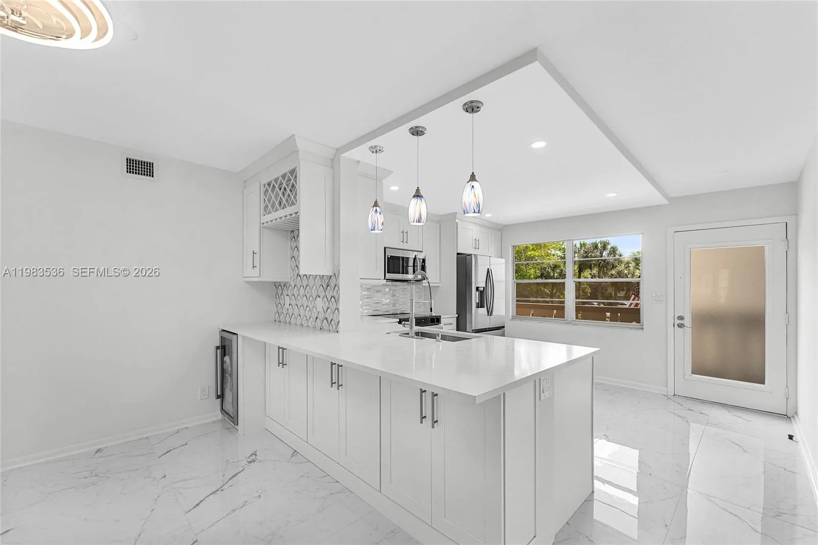 2303 Lucaya Lane #H2
