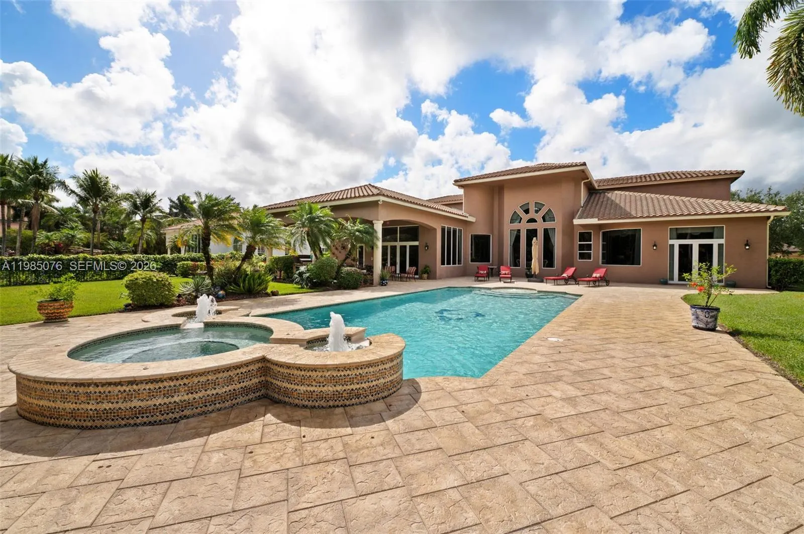 12821 Kapok Lane