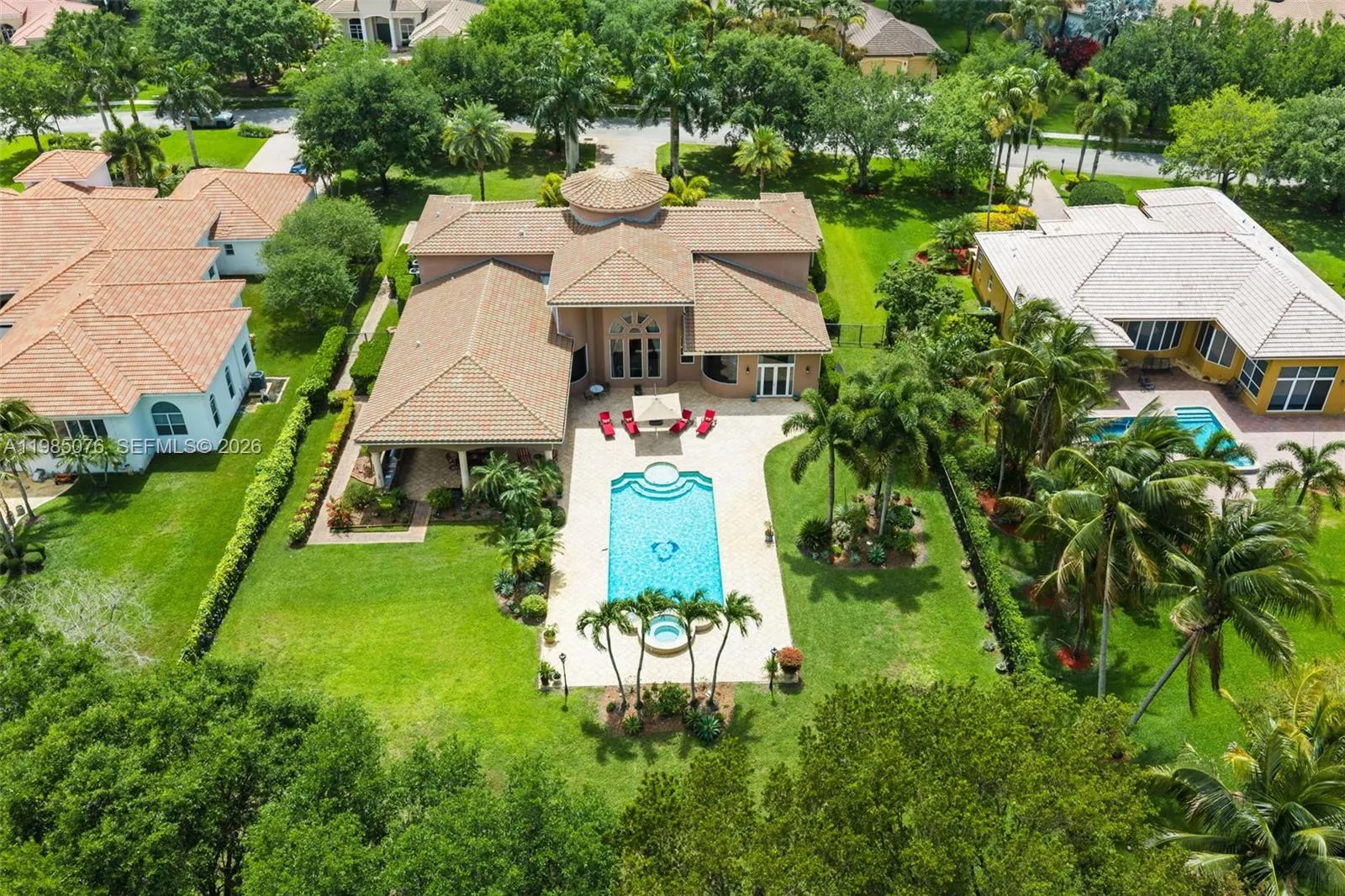 12821 Kapok Lane