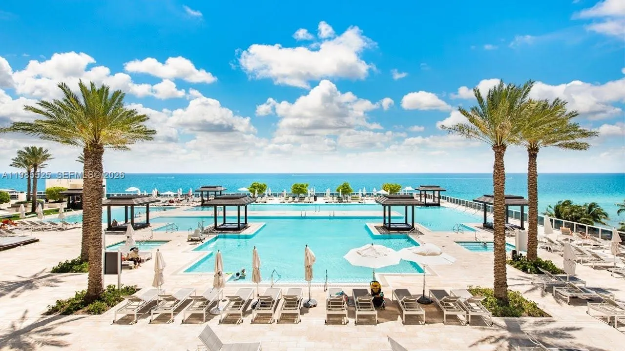 1800 S Ocean Drive #3908