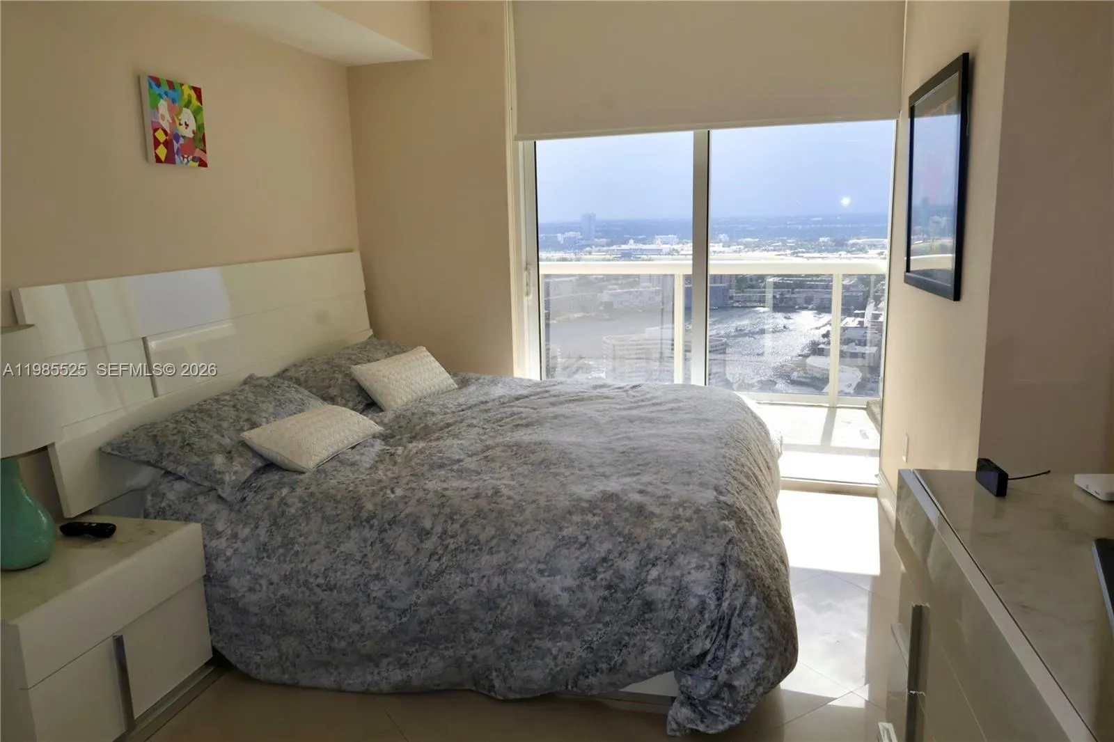 1800 S Ocean Drive #3908