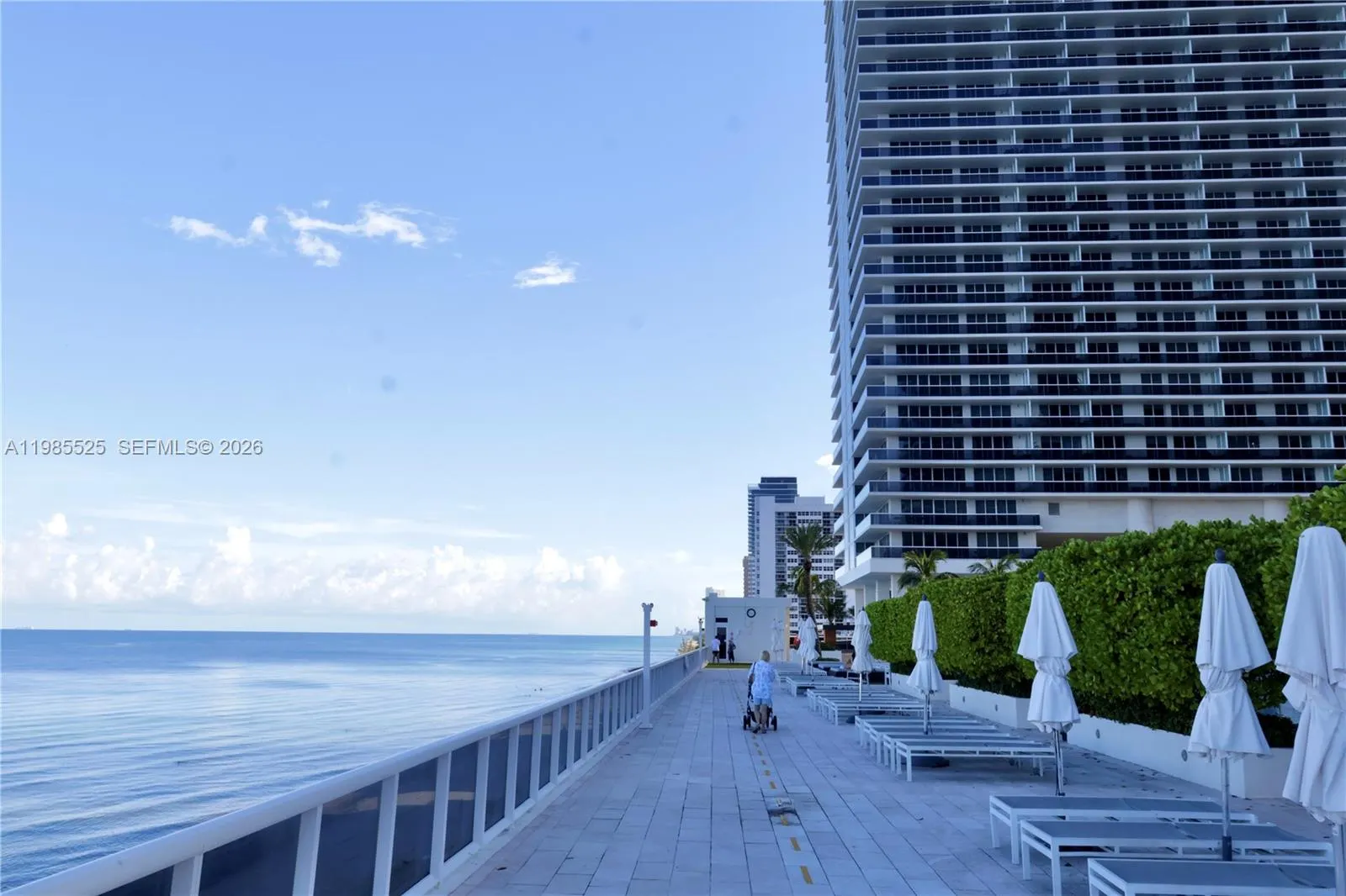 1800 S Ocean Drive #3908