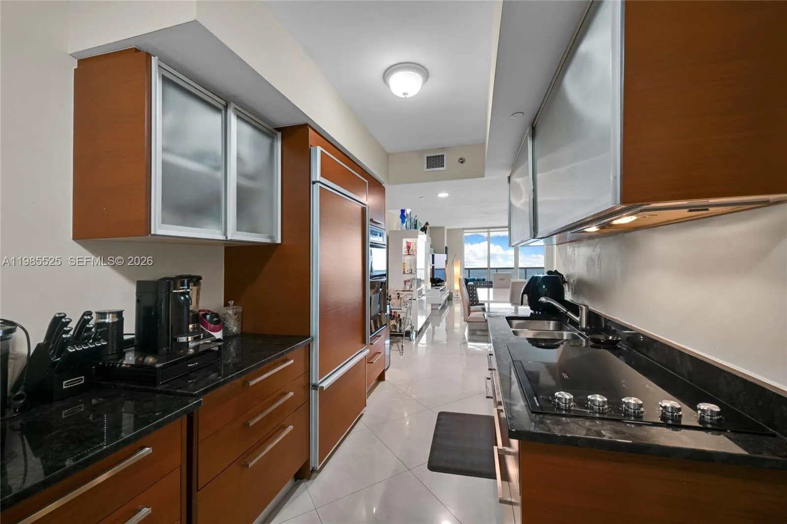 1800 S Ocean Drive #3908