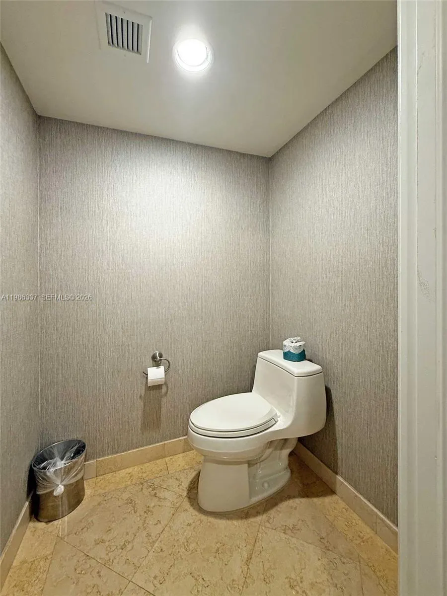 601 N Fort Lauderdale Beach Boulevard #713