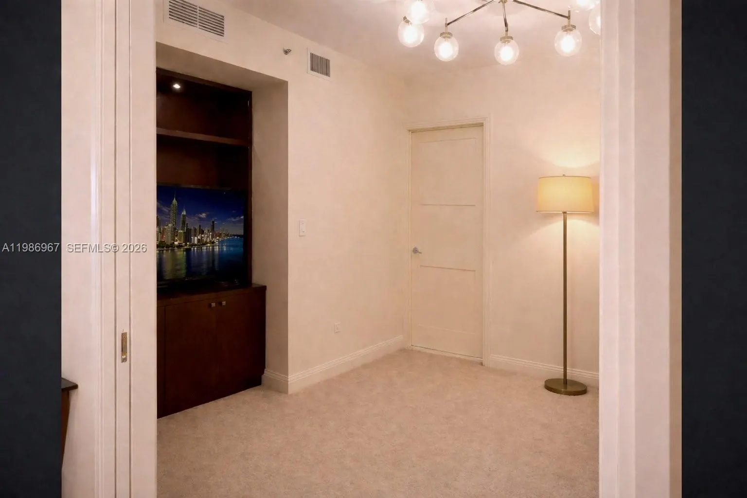 1800 S Ocean Drive #UPH4301