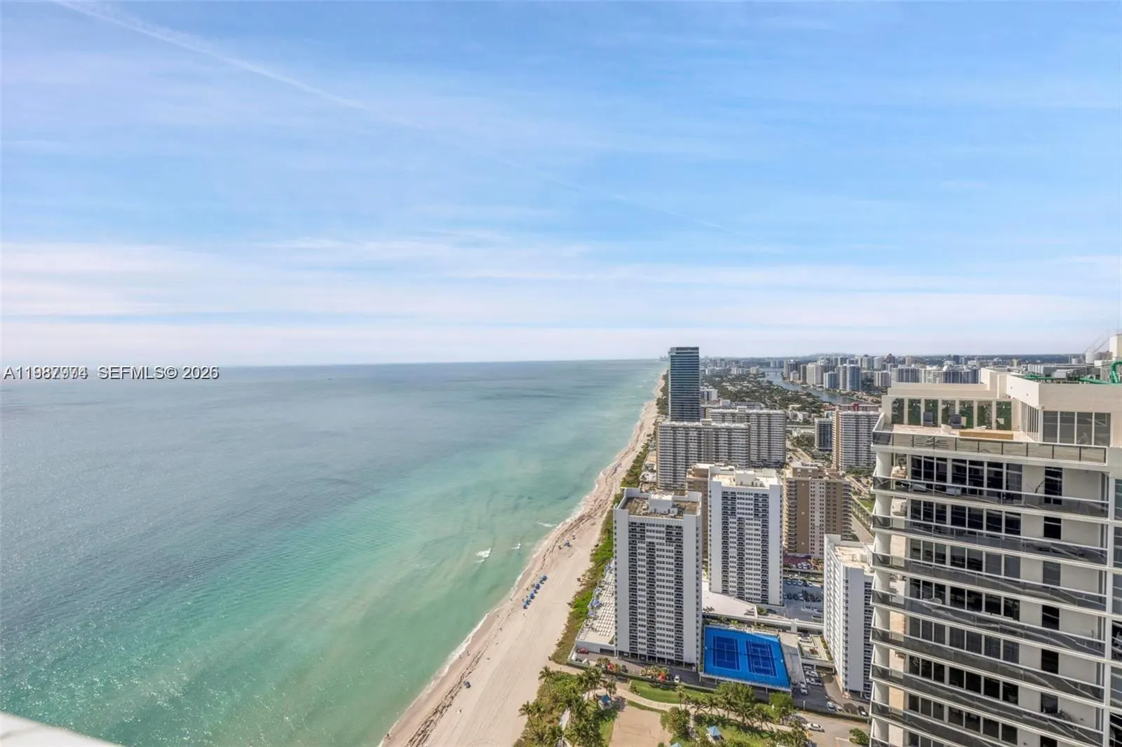 1830 S Ocean Drive #4704