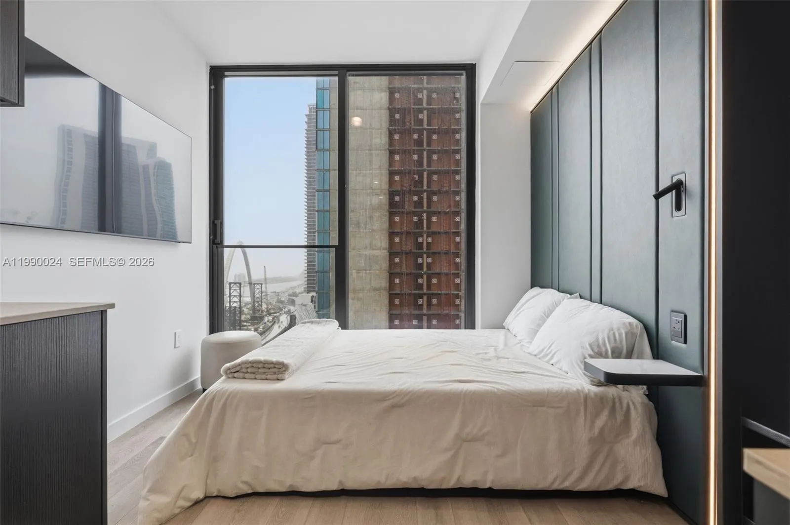 20 NE 11th Street #2306A