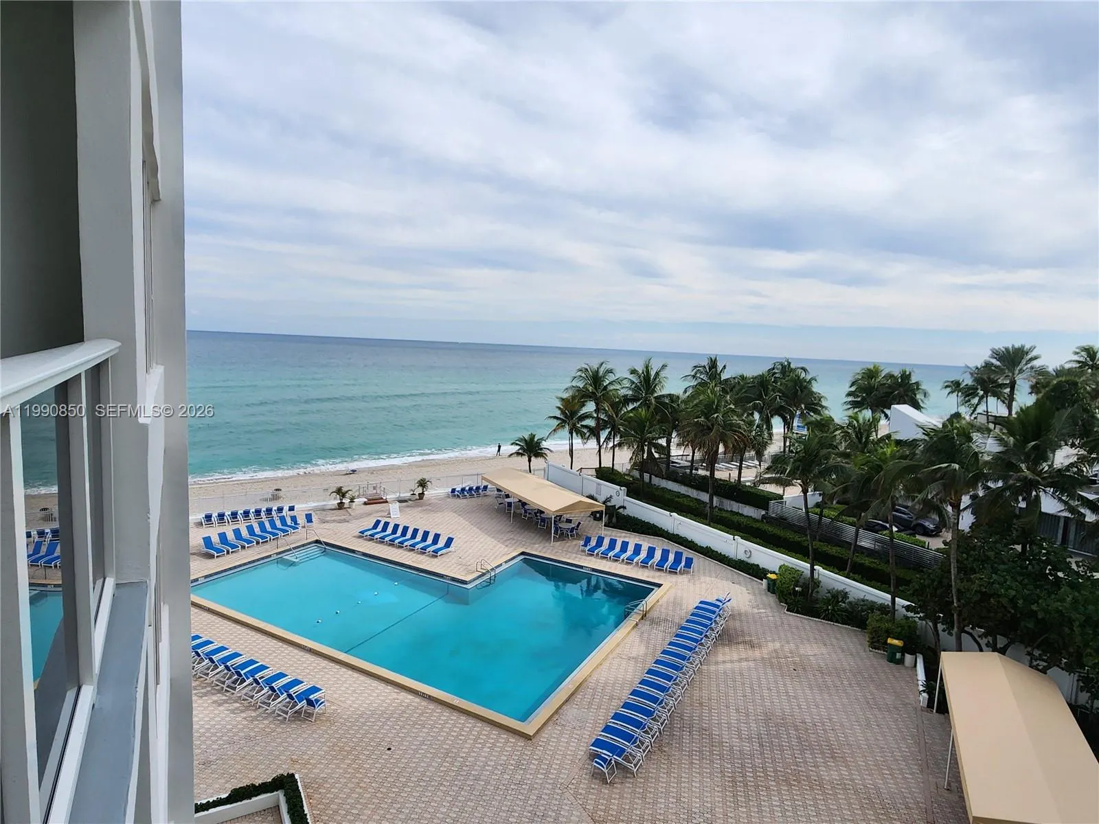 3505 S Ocean Drive #515
