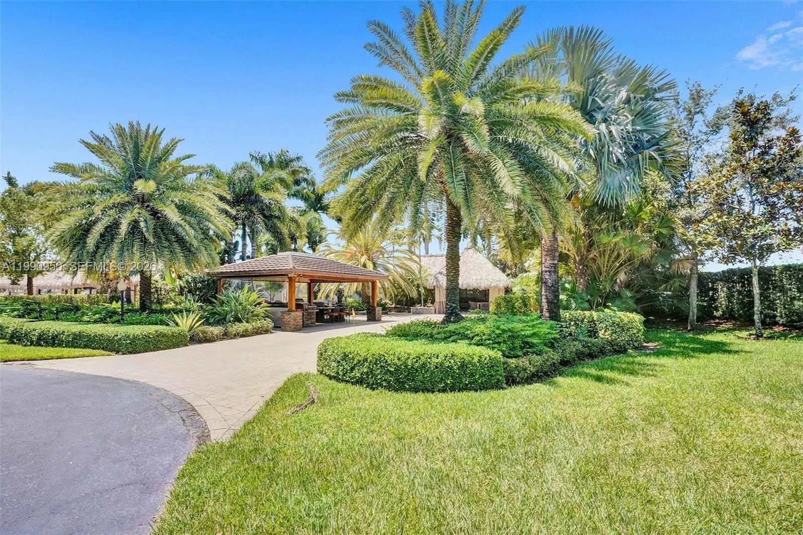 224 N Cortez Drive