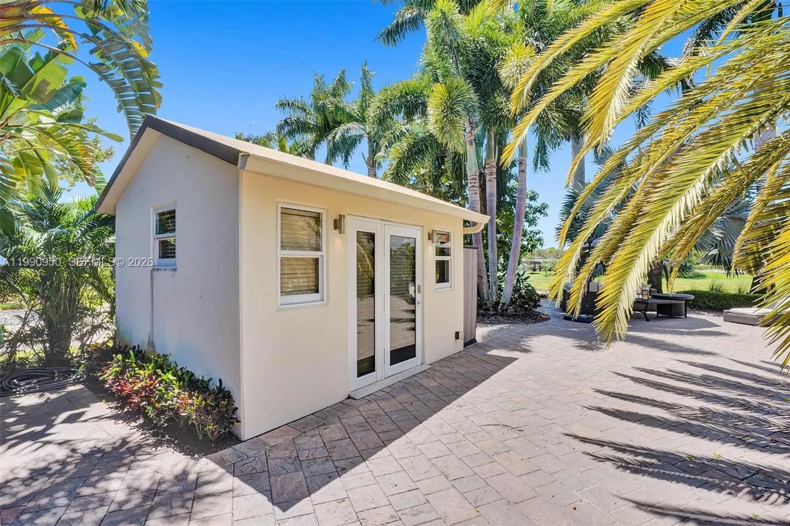 224 N Cortez Drive