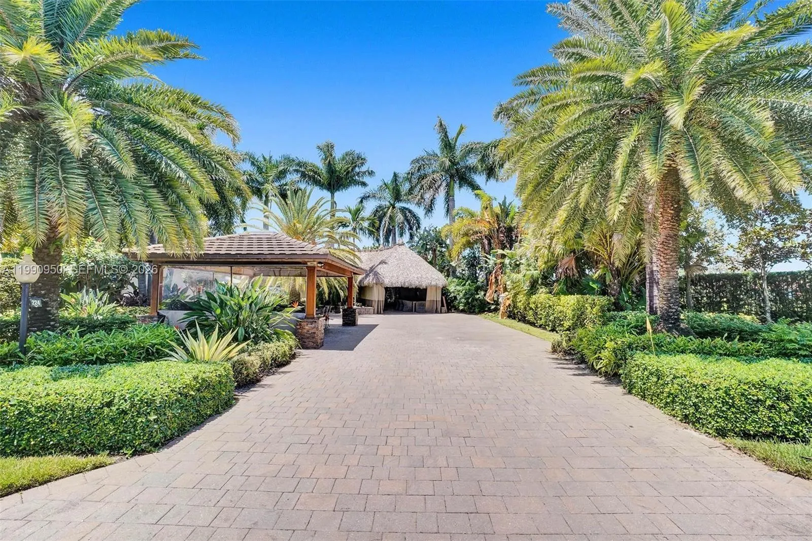224 N Cortez Drive