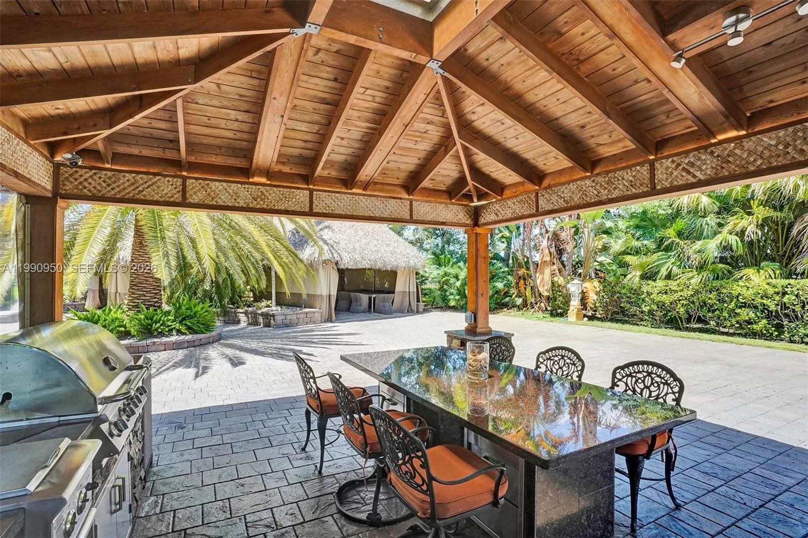 224 N Cortez Drive