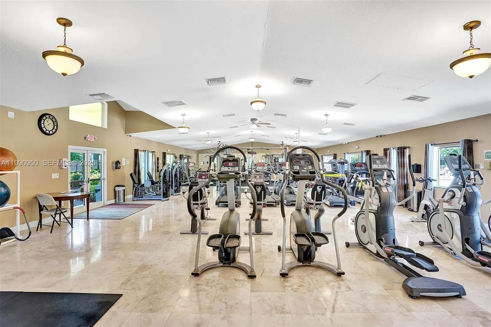 224 N Cortez Drive