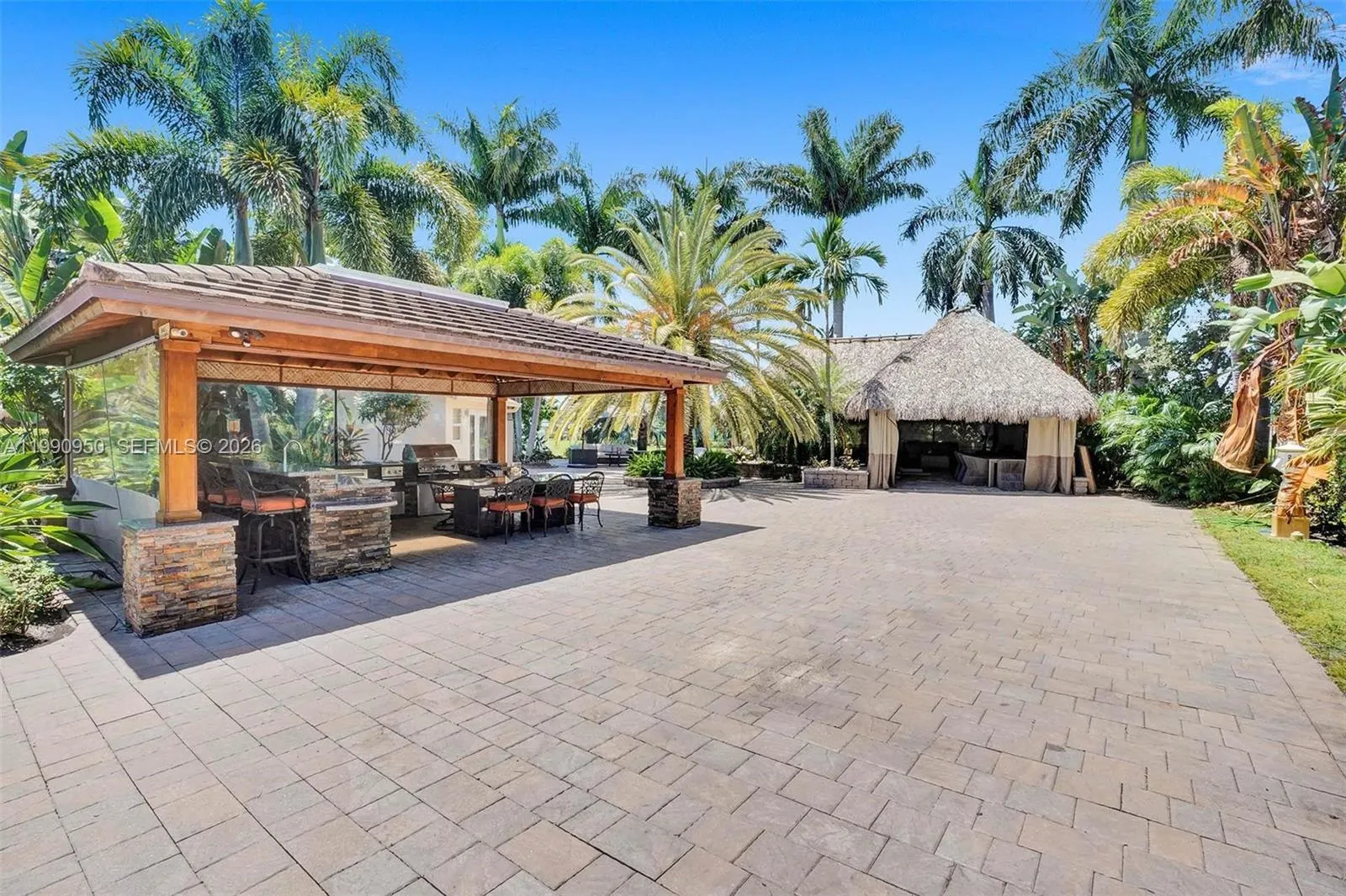 224 N Cortez Drive