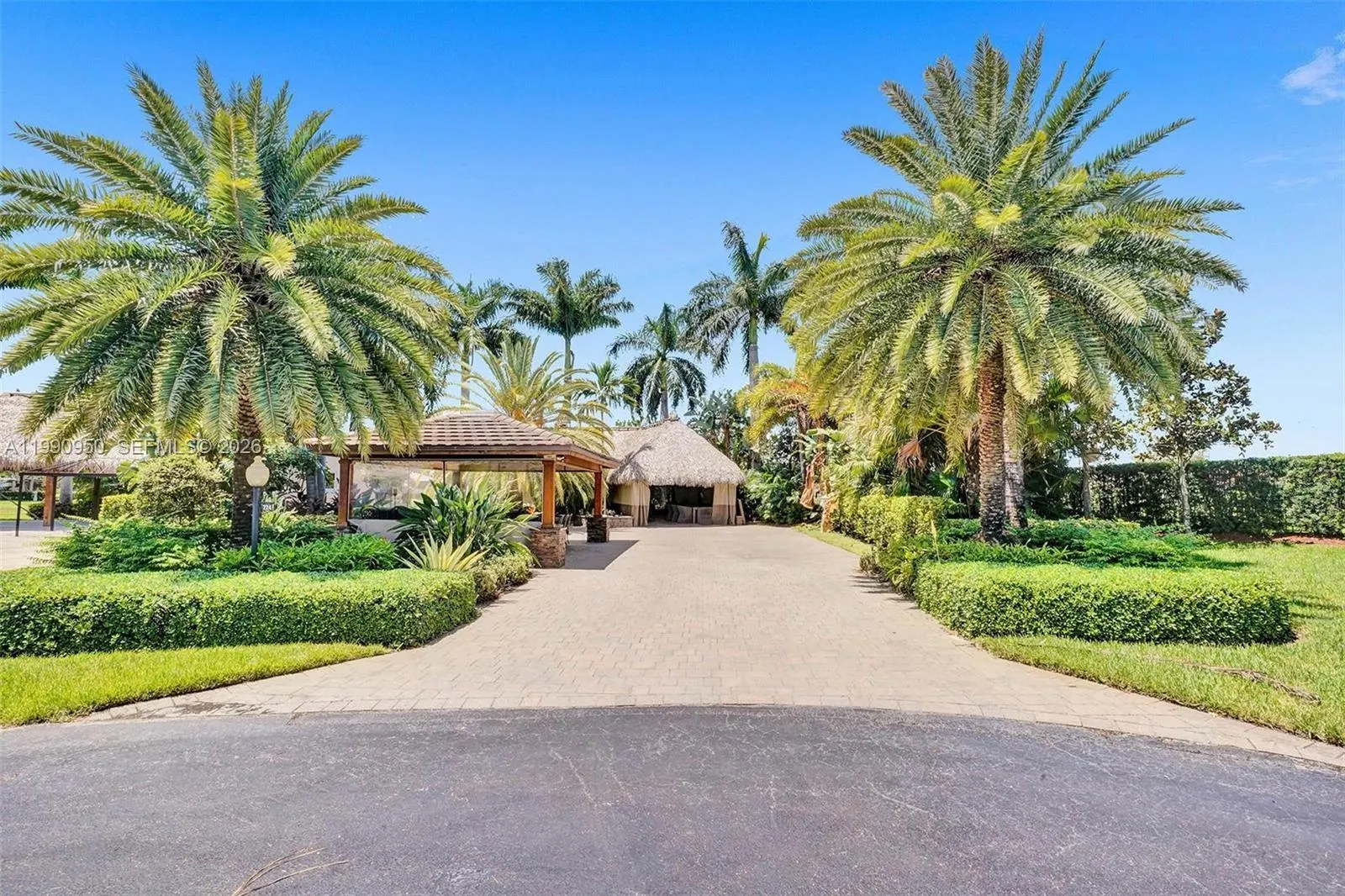 224 N Cortez Drive