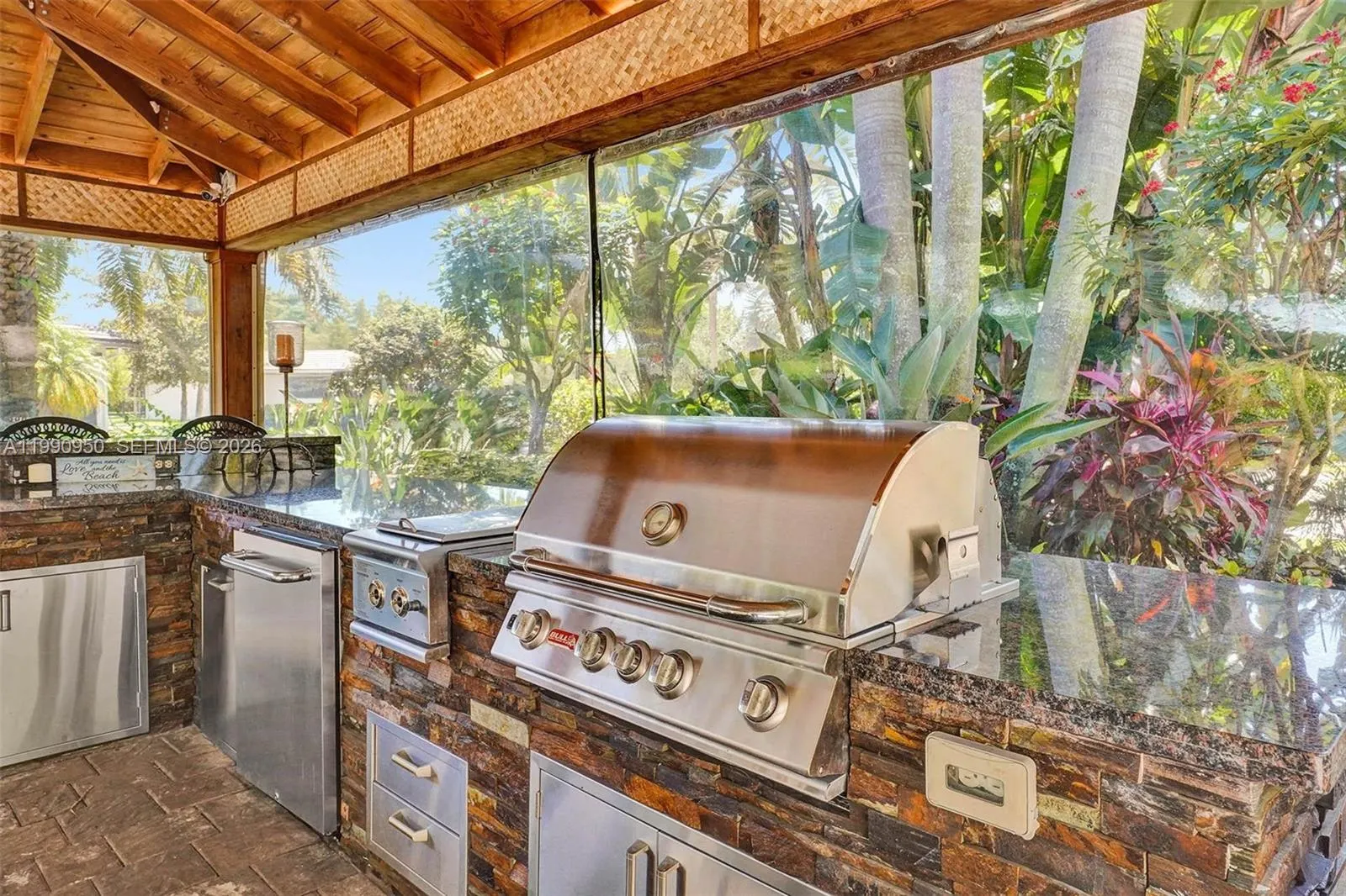 224 N Cortez Drive