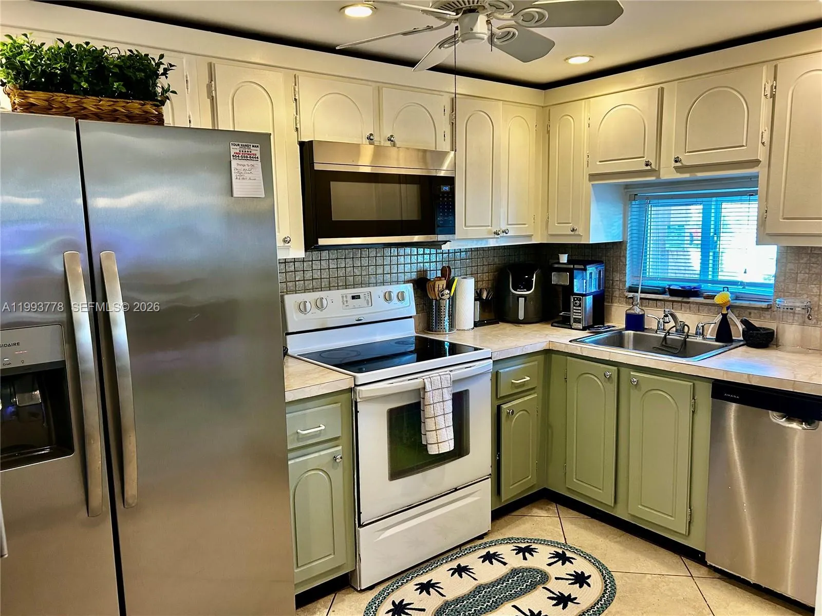 411 S Hollybrook Drive #105