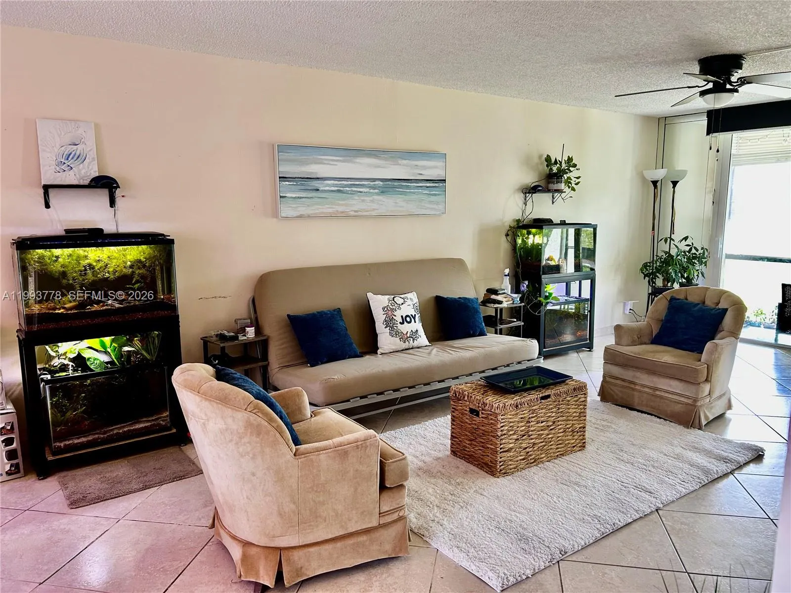 411 S Hollybrook Drive #105