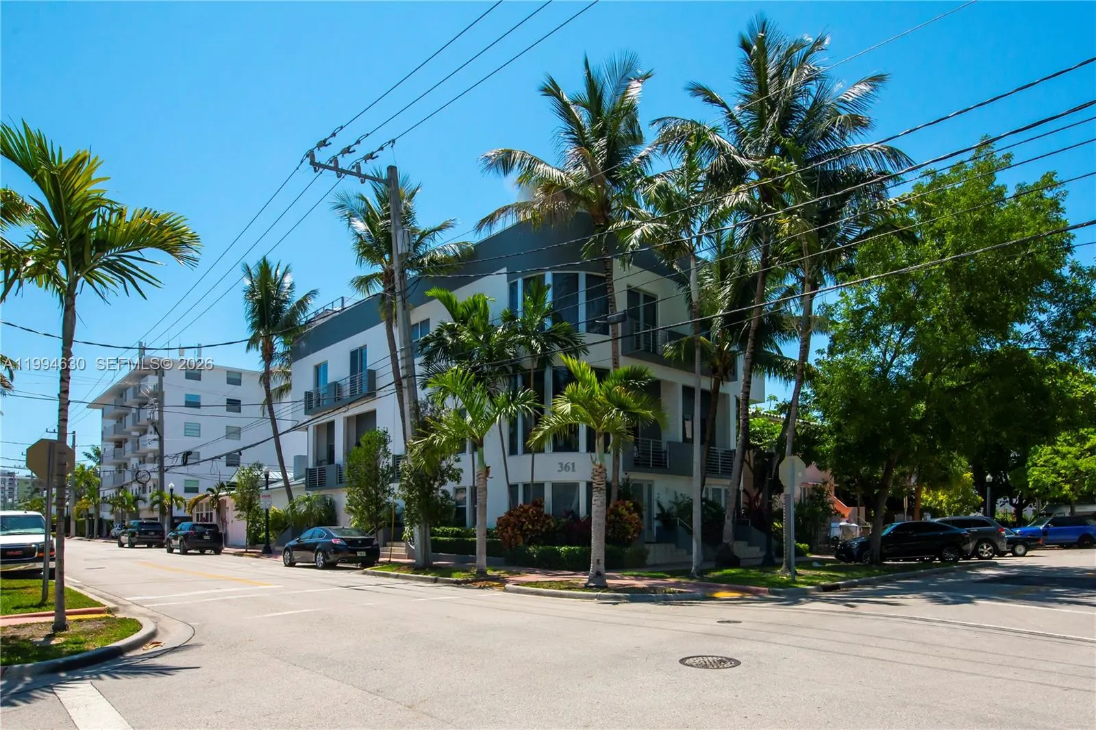 361 Jefferson Avenue #3
