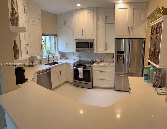 5656 NW 127th Terrace #5656