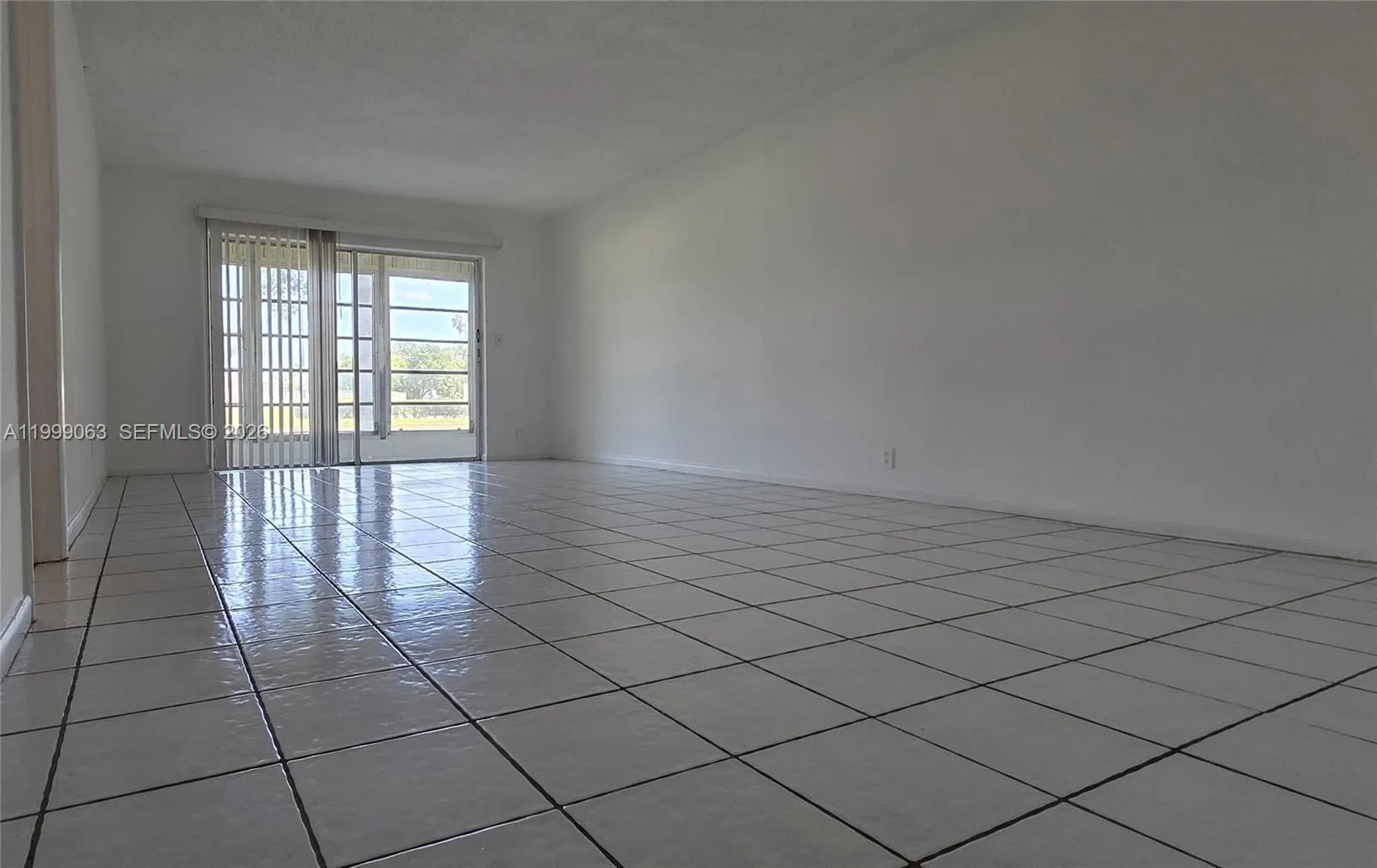 5510 N Lakewood Circle N #511
