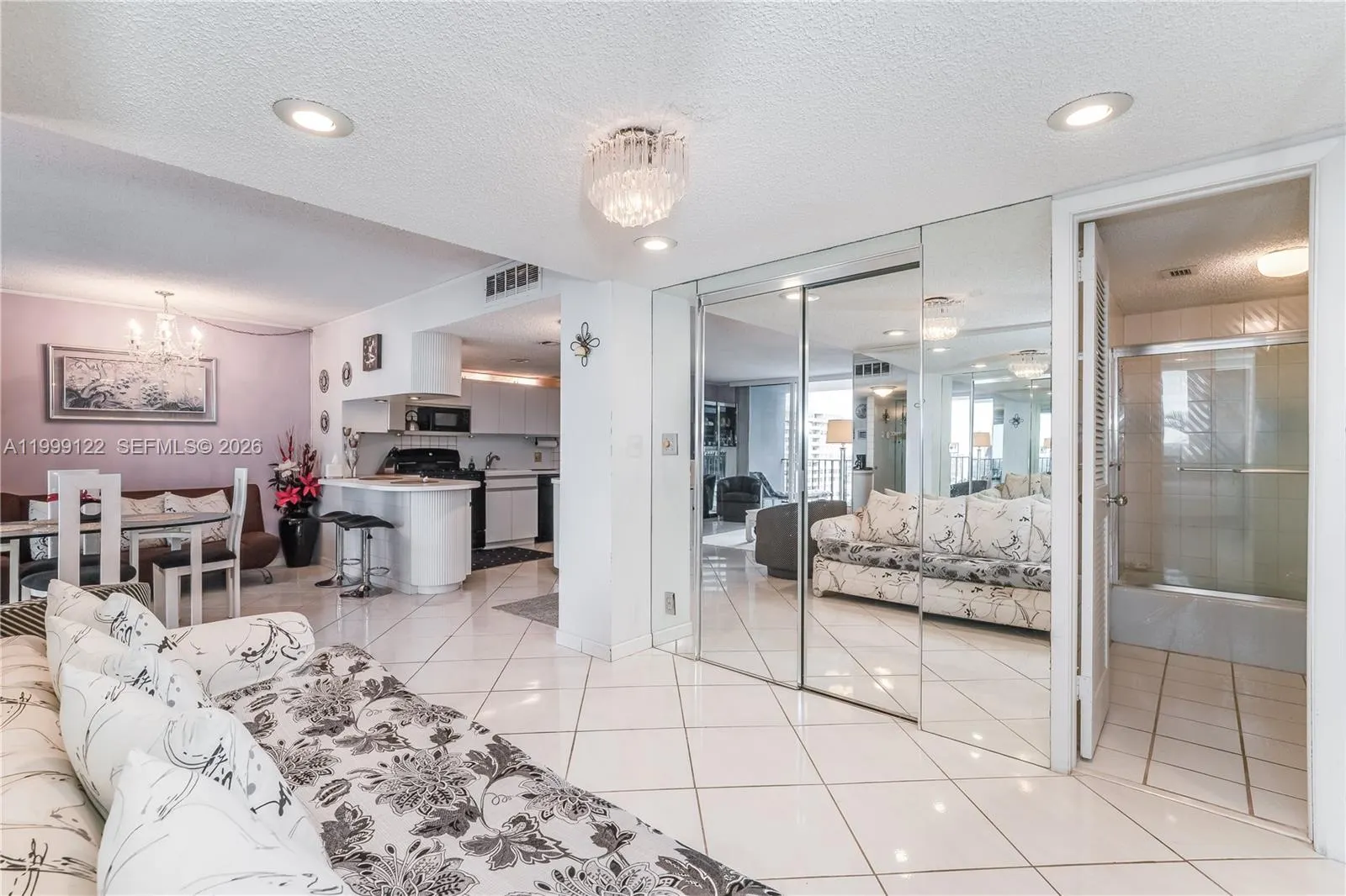 2030 S Ocean Drive #1903