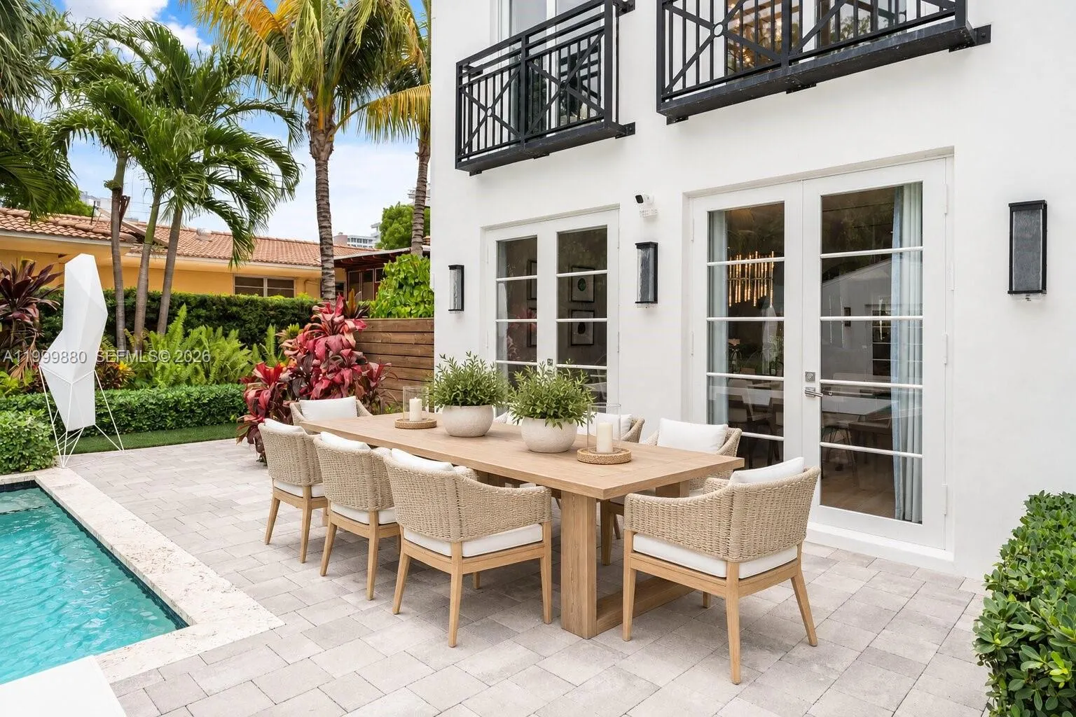 2887 Pine Tree Drive