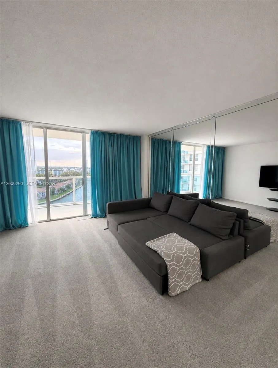 3800 S Ocean Drive #1623