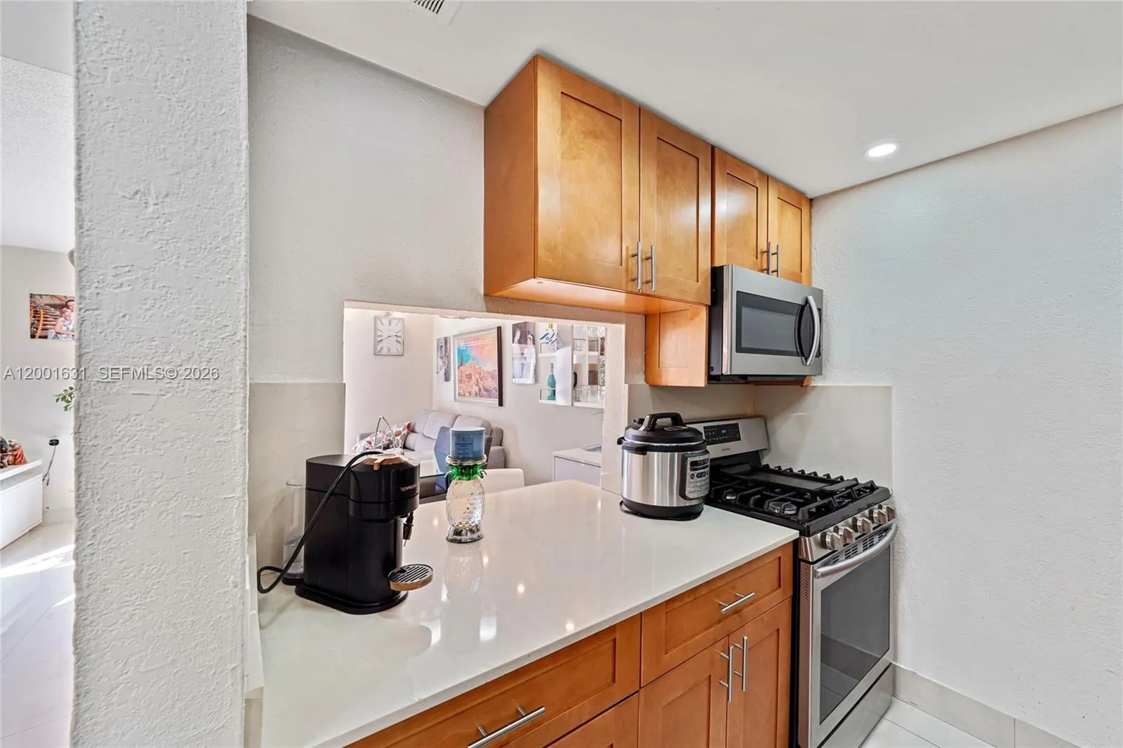 1305 W 53rd Street #429