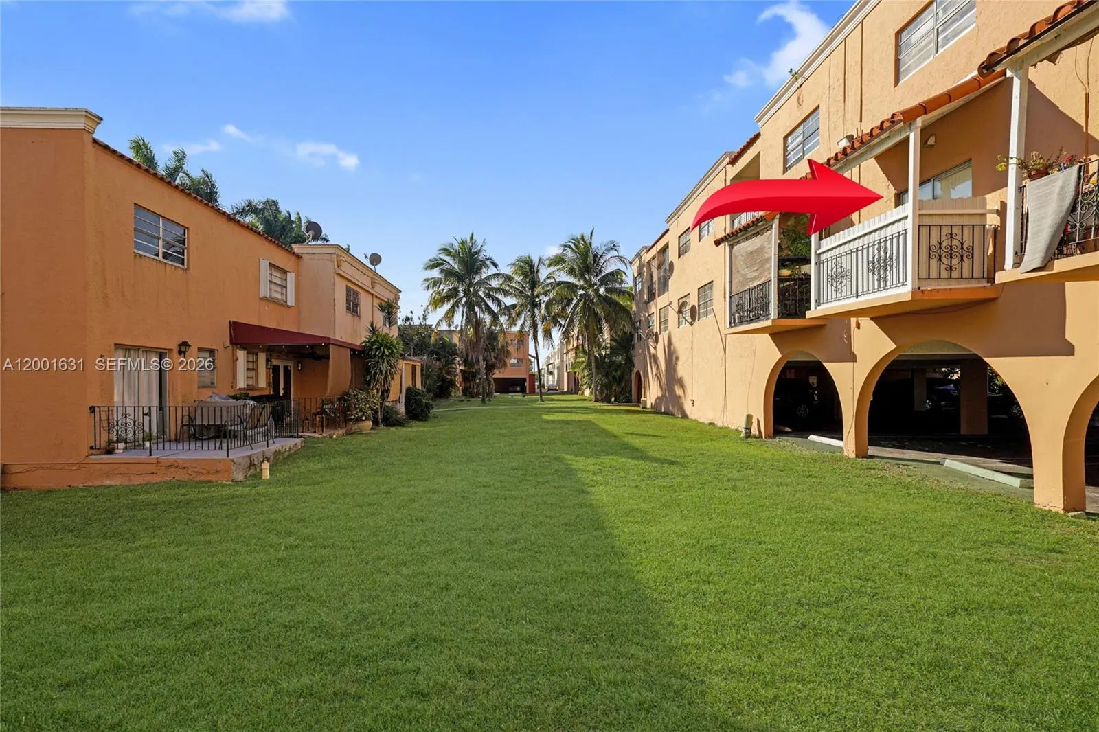 1305 W 53rd Street #429