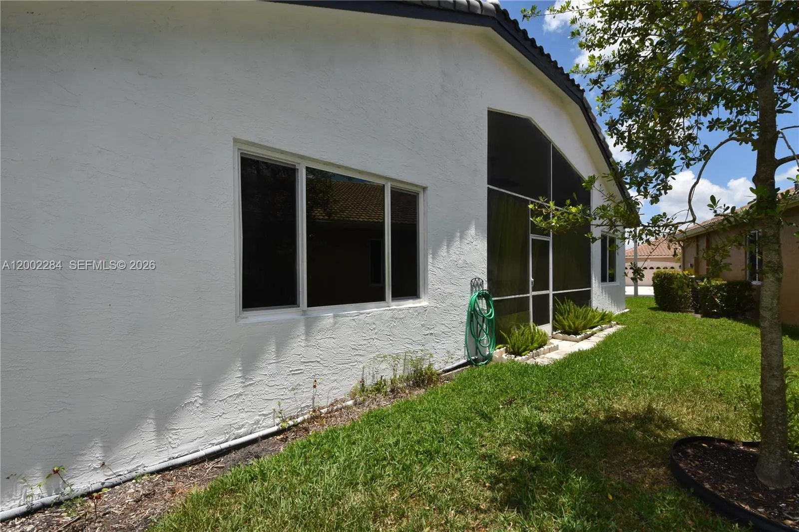 8733 NW 76th Drive
