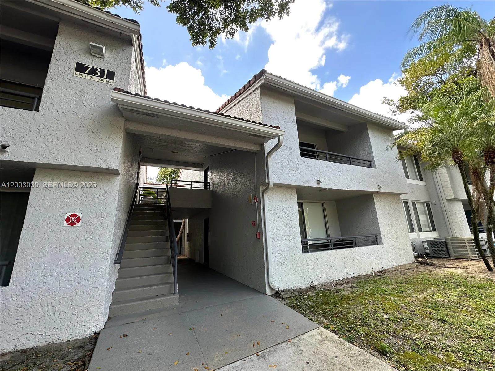 731 Lyons Road #16203