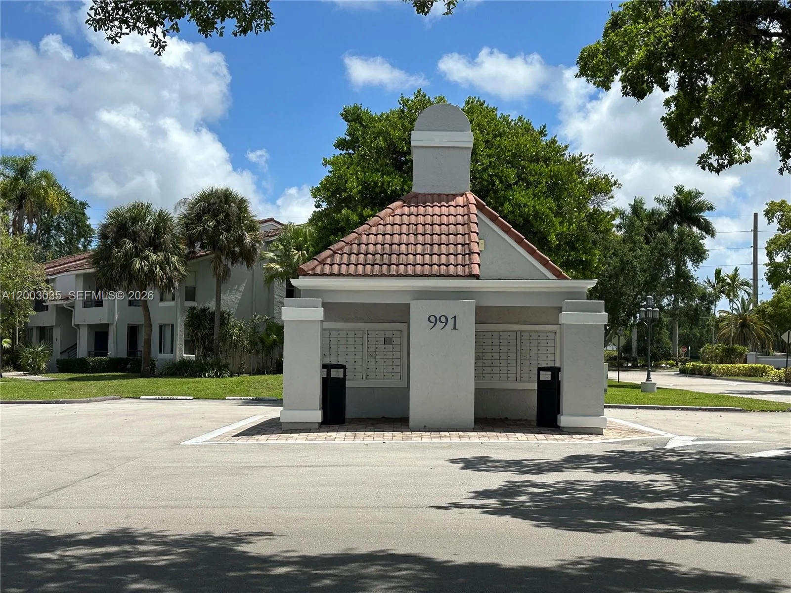 731 Lyons Road #16203