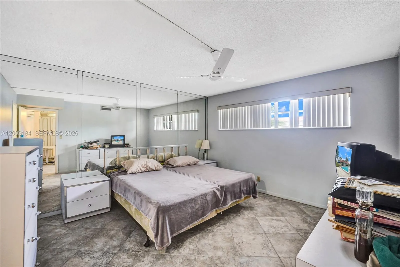 811 S Hollybrook Drive #207