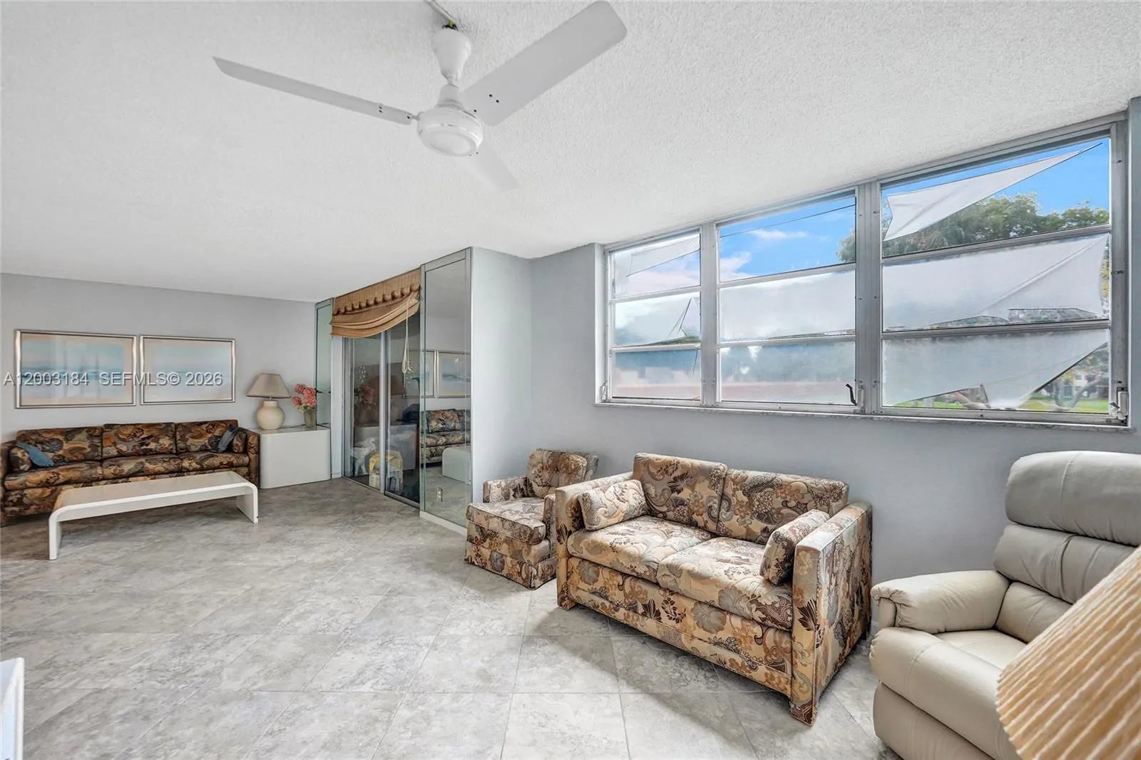 811 S Hollybrook Drive #207
