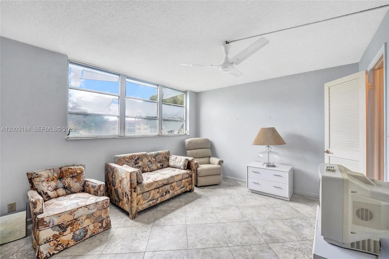 811 S Hollybrook Drive #207
