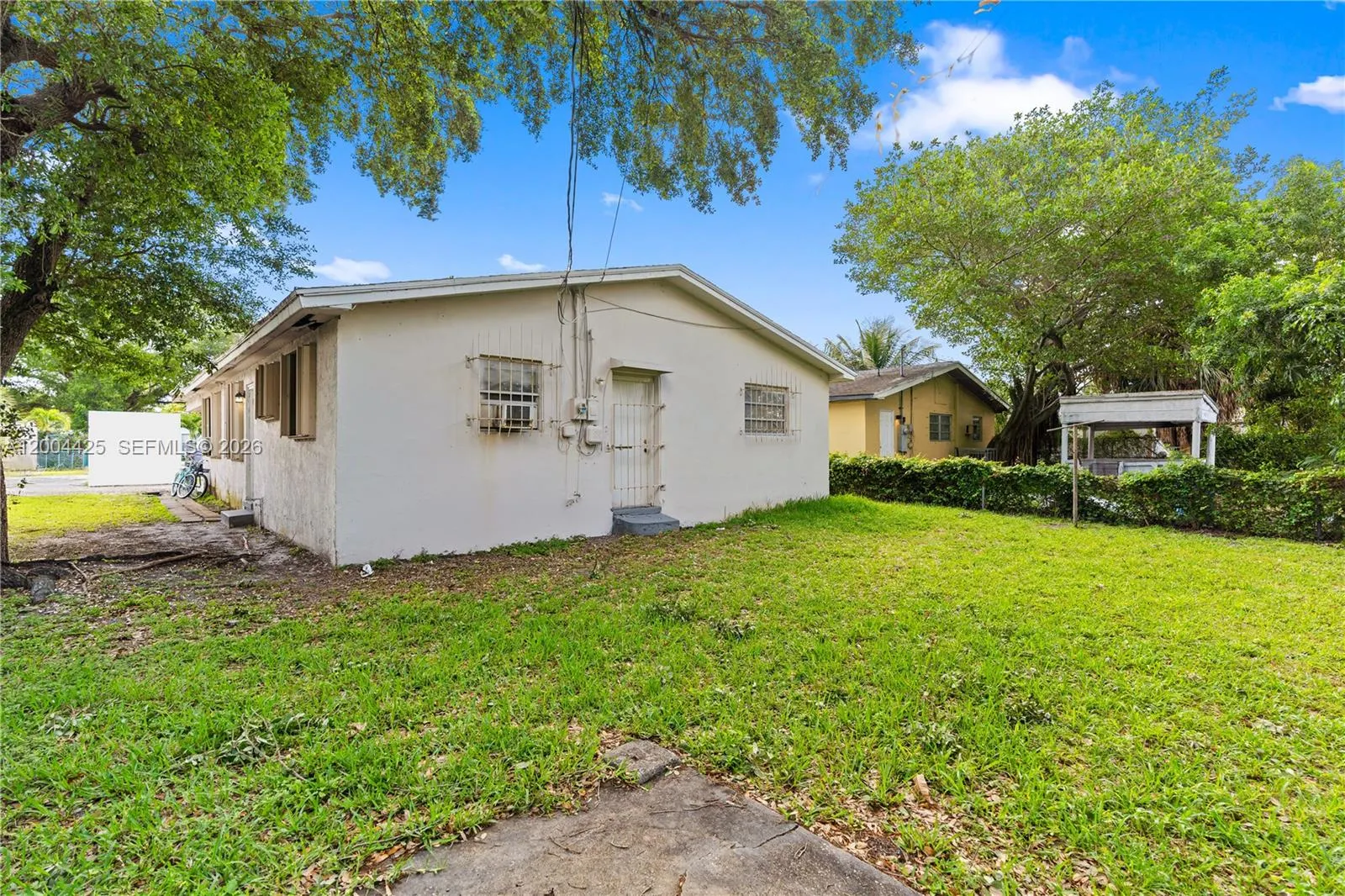 723 NW 15th Terrace