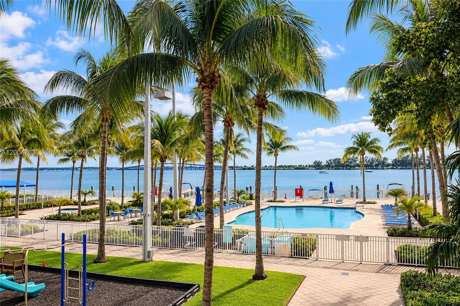2101 Brickell Avenue #1812