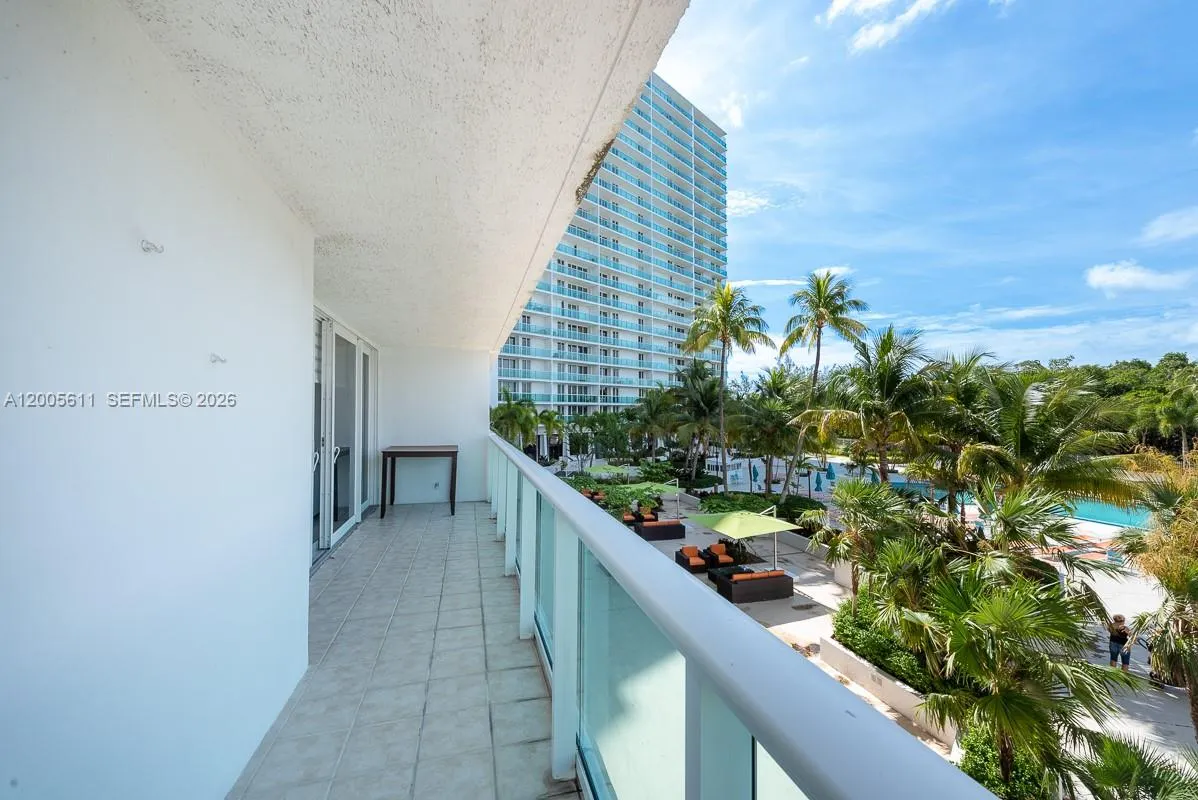 100 NE Bayview Drive #226
