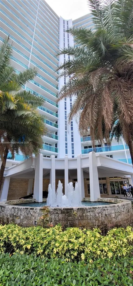 100 NE Bayview Drive #226
