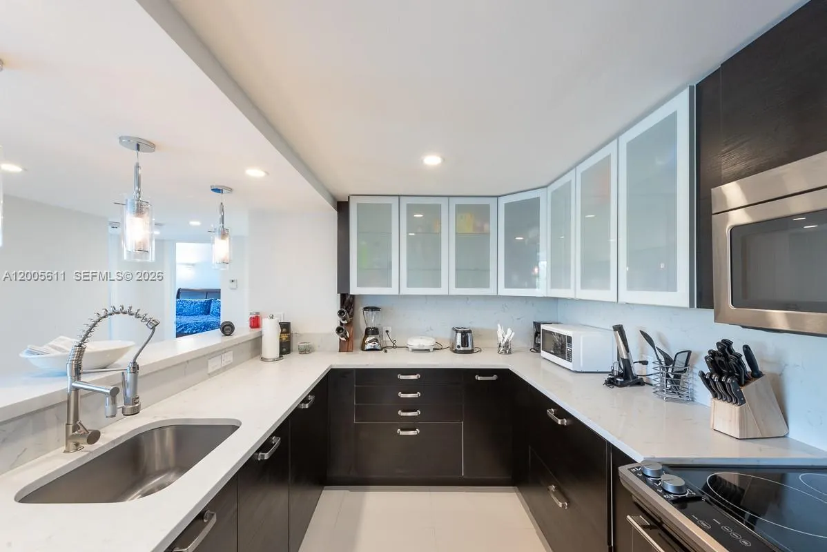 100 NE Bayview Drive #226