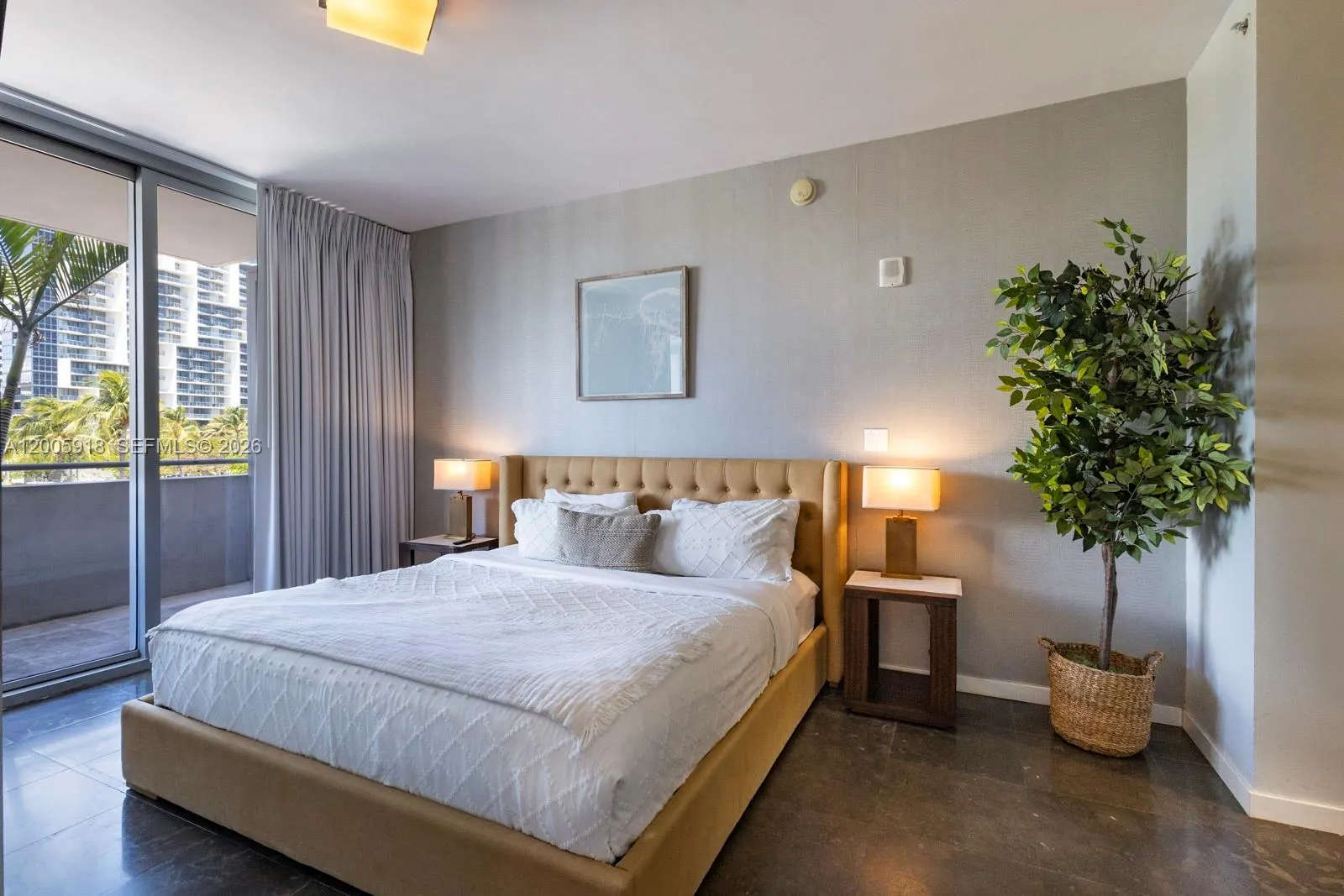 220 21st Street #303